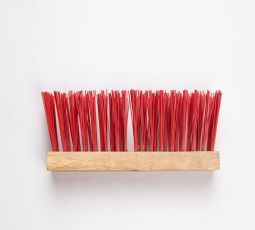 مكنسة شارع لون احمر سيريلانكي